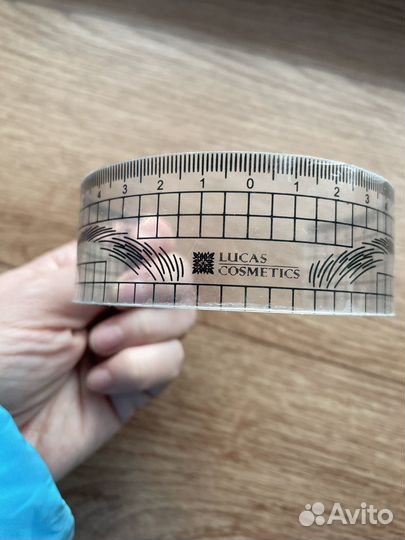 Линейка для бровей
