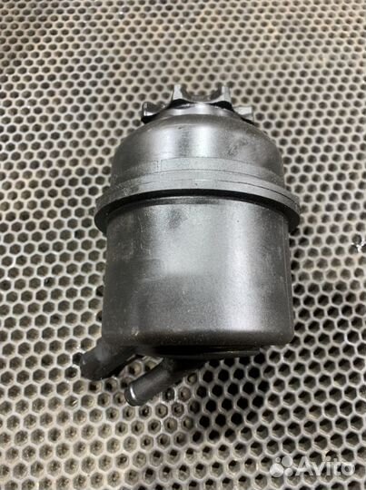 Бачок Гур Опель Омега Б Opel Omega B