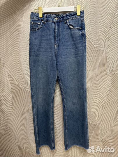 Листайте Джинсы zara,stradivarius,sela,befree