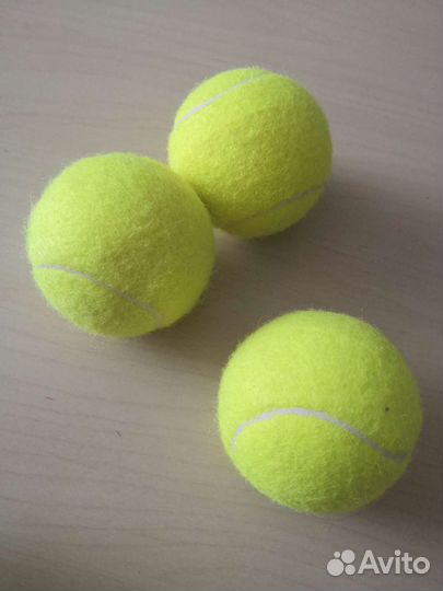 Теннисный мяч