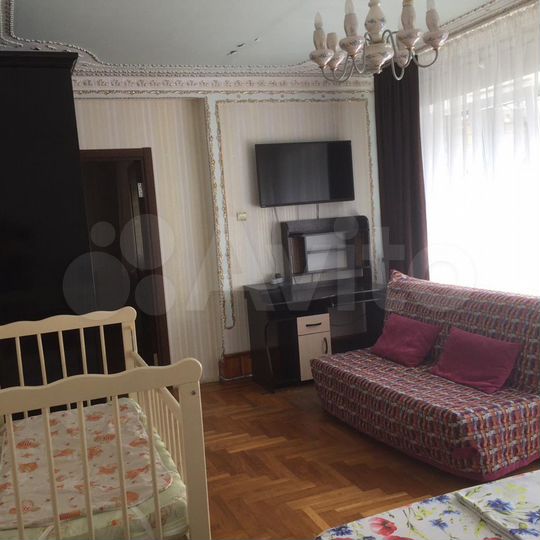 Дом 365 м² на участке 12 сот.