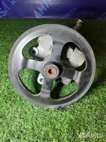 Насос гидроусилителя руля Mitsubishi Outlander