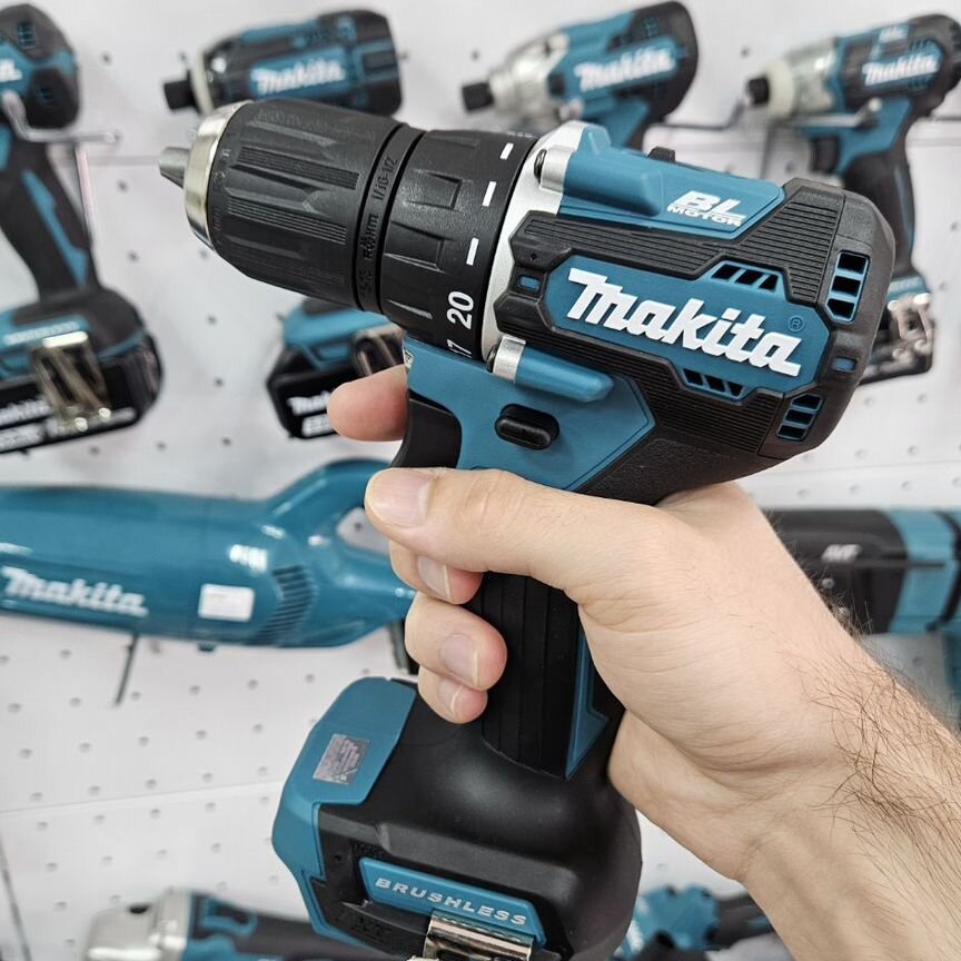 Makita DLX4186TX1 - 18V 5.0Ah Li-ion Cordless Brushless 4pce Combo Kit