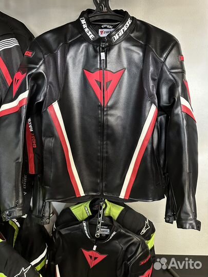 Мото куртка Альпинстарс дайнез из экокожи