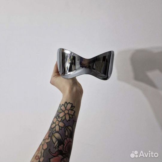 Очки футуристичные