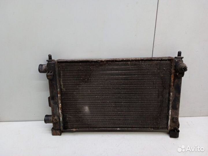 Радиатор основной Opel Kadett D 1980