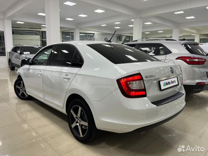 Skoda Rapid 1.6 AT, 2018, 94 000 км