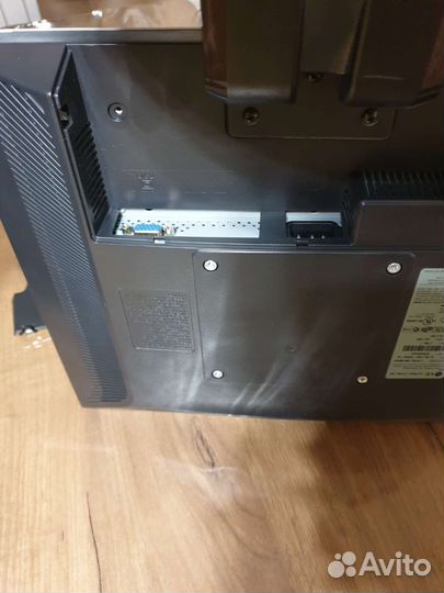 Монитор LG