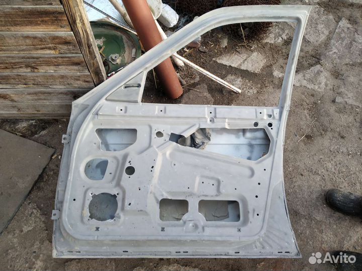 Двери на ваз 2110
