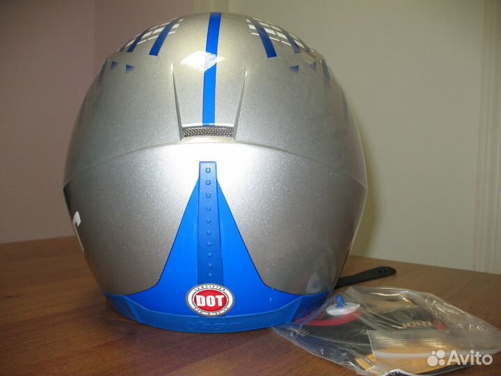 Шлем снегоходный. новый