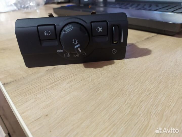 Блок управления светом Freelander 2 Land Rover