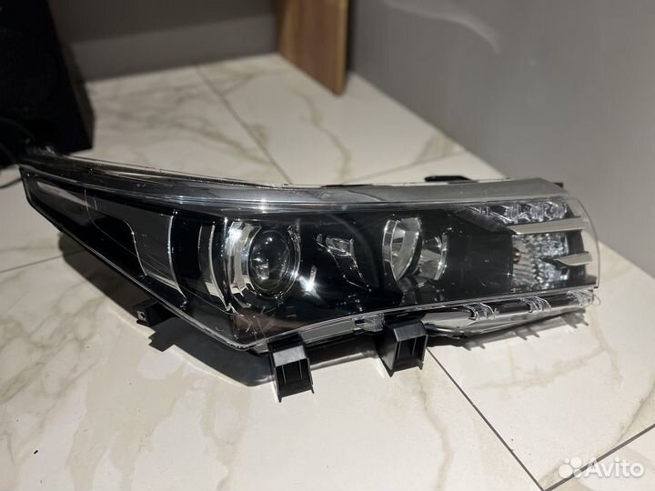 Фары toyota corolla 160/180