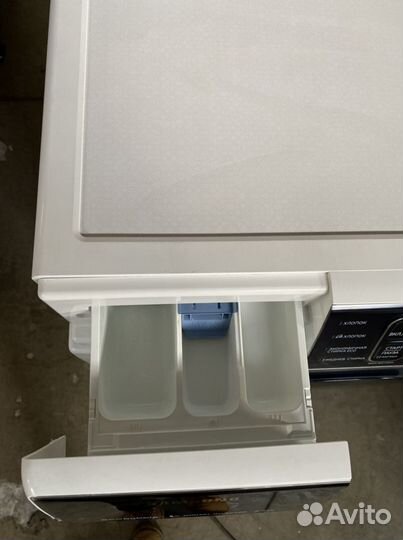 Стиральная машина узкая Samsung ww65k52e69wdlp