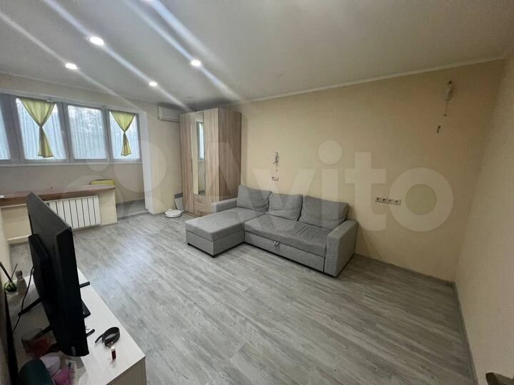 2-к. квартира, 54 м², 4/16 эт.