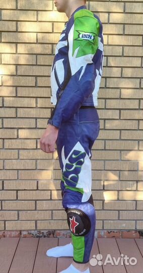 Мотокомбинезон гоночный