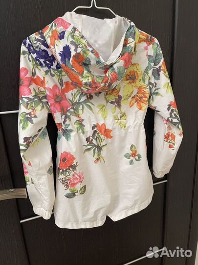 Ветровка для девочки 128