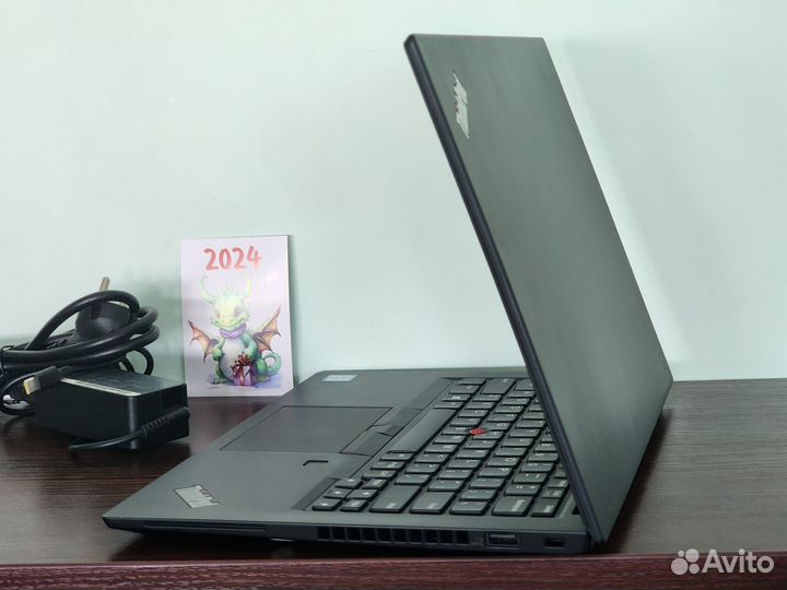 Тонкий Крепкий Мощный 4-ядерный ThinkPad X390 i5