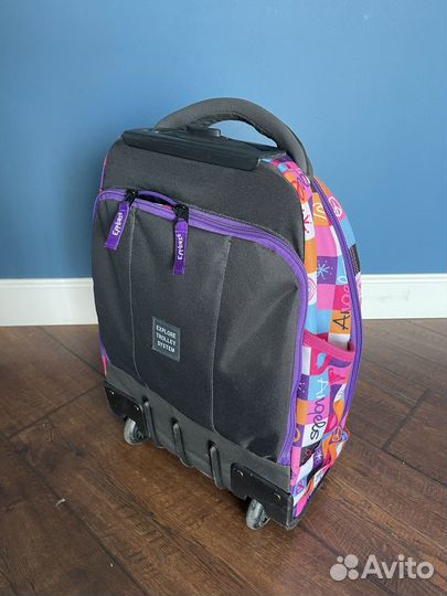 Школьный рюкзак на колесиках