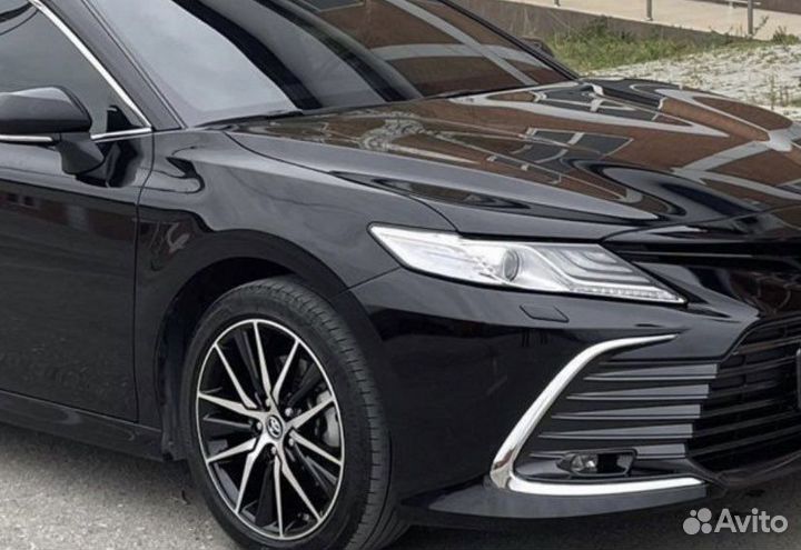 Бампера на Toyota Camry 70-75