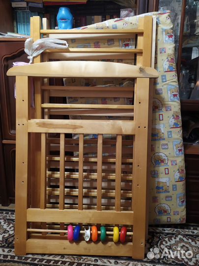 Детская кроватка качалка