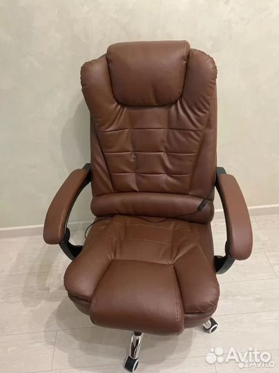 Компьютерное кресло офисное с функцией массажа