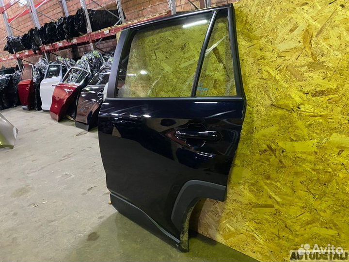 Дверь задняя левая на Тойота рав4 ха50