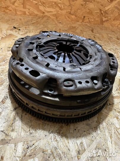 Сцепление в сборе Mercedes Vito W638 2,2CDI