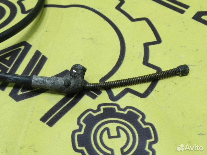 Трос стояночного тормоза задний левый Toyota Vista