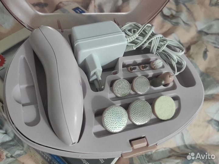 Маникюрный набор Vitek