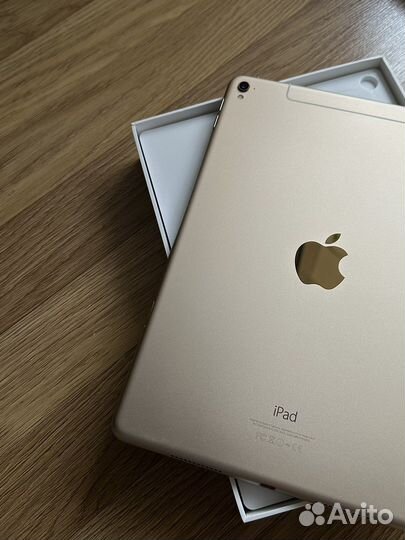 iPad Pro 2017 9.7’ 128 GB WiFi + Cellular