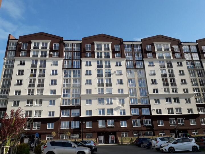 2-к. квартира, 54 м², 2/10 эт.