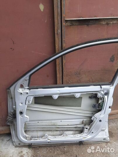 Передняя правая дверь Volkswagen passat b5+