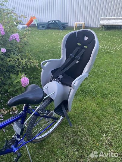 Детское велокресло hamax kiss