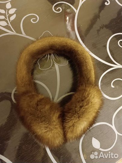 Меховые наушники