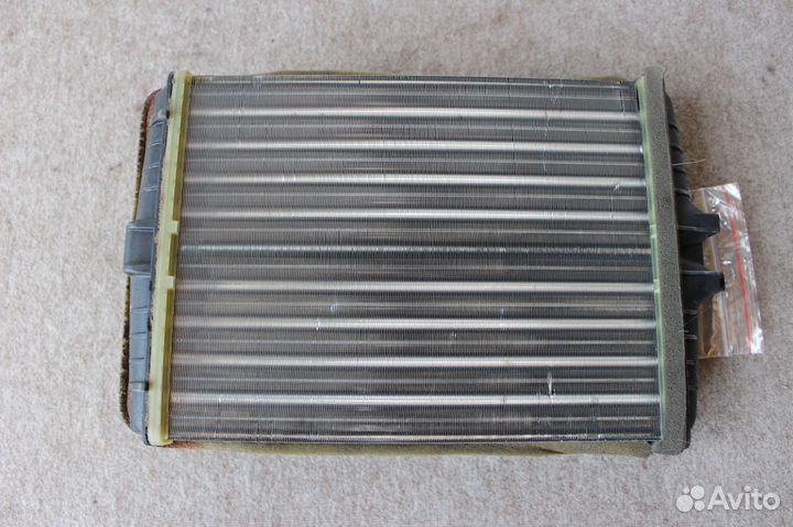 Радиатор печки салонный Mercedes E-Class W210