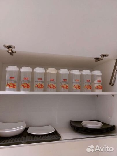 Пластиковые ёмкости для сыпучих продуктов