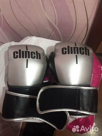 Боксерские перчатки 12 oz Clinch объявление продам