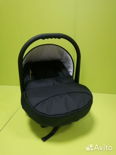 Автолюлька Riko Carlo