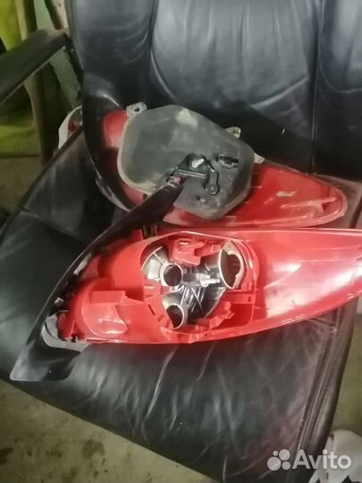 Задние фонари на пежо 206