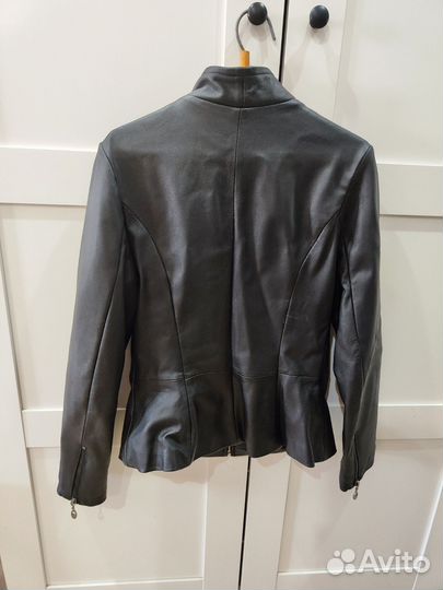 Кожаная куртка женская 42-44