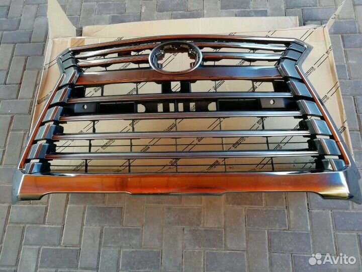 Решетка радиатора Lexus Lx 450 2015-2018