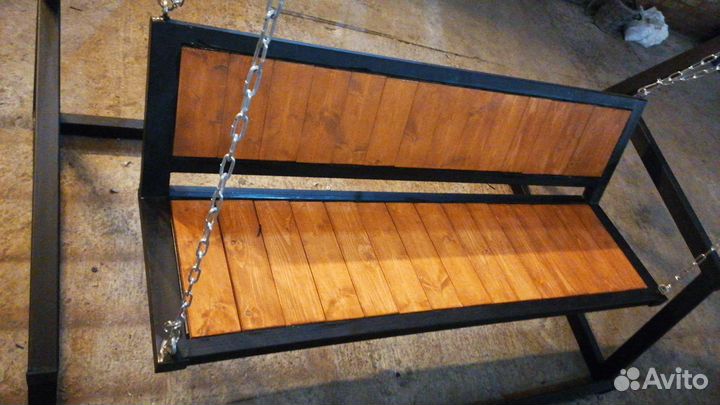 Продаю качелю