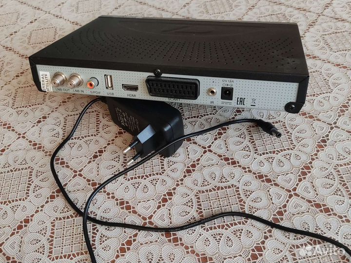 Ресивер триколор GS U510B