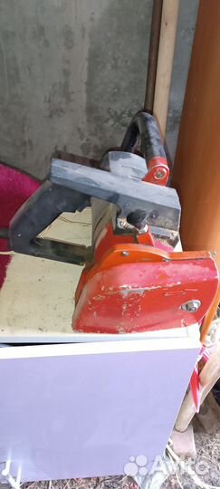 Электропила цепная 220В