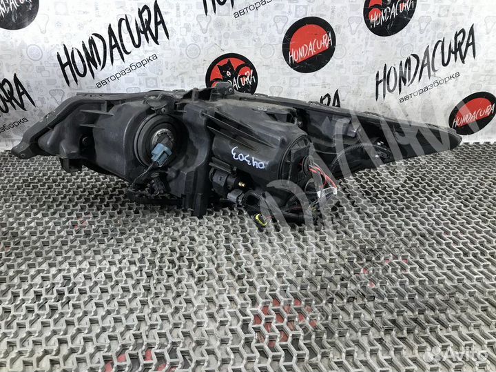 Фара правая Honda Accord