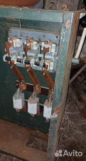 Электро щит с рубильником