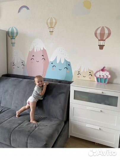 Интерьерные наклейки в детскую Цветные горы