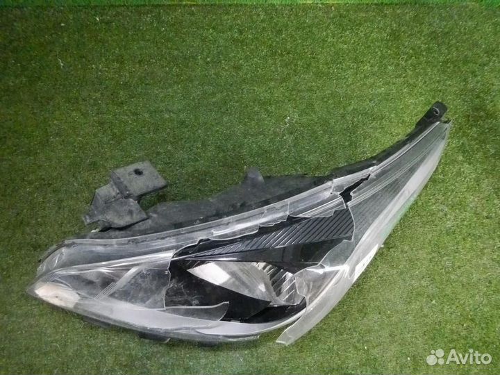 Фара левая KIA Rio 4 (2017-2020) галоген