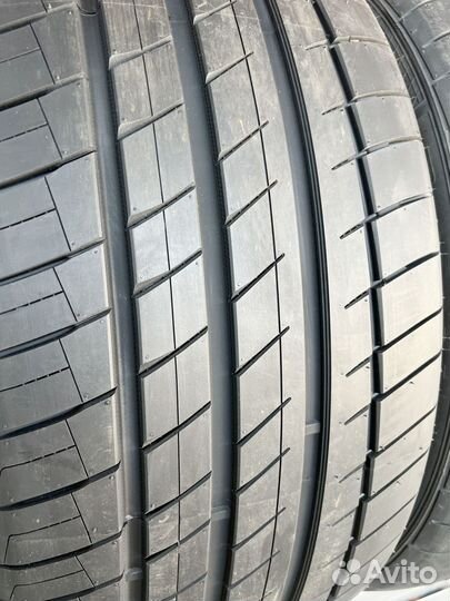 Kapsen RS26 Practical Max HP 325/35 R22 163V