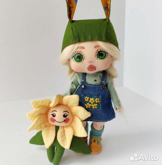 Текстильная интерьерная кукла